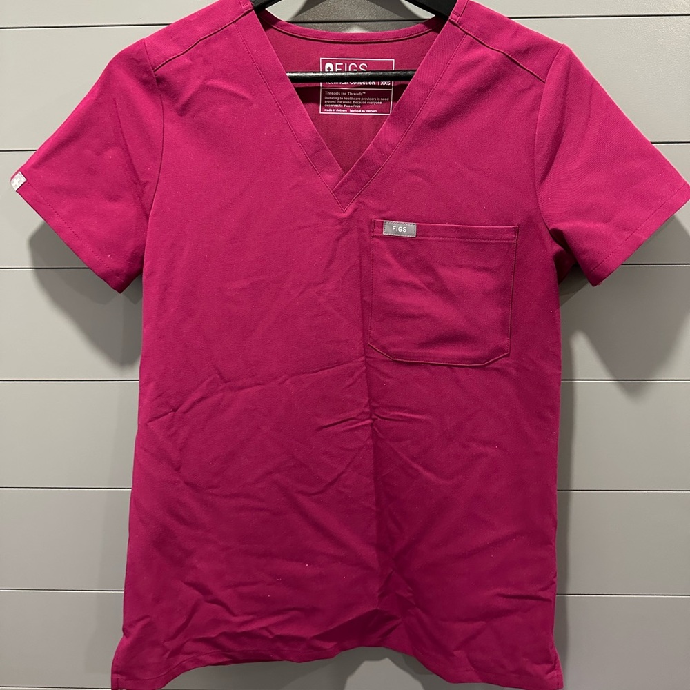 FIGS Catarina One Pocket Scrub Top in Dark Magenta